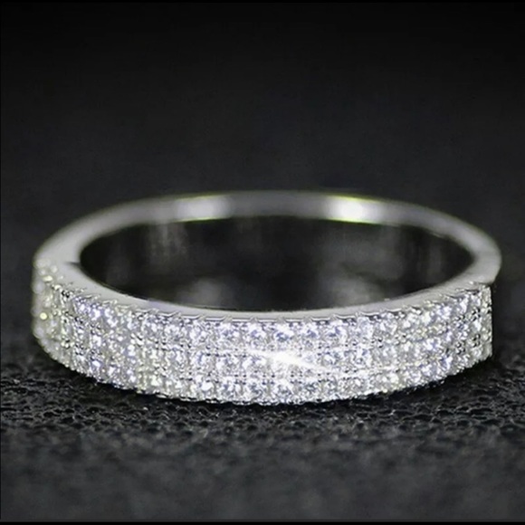 🔥HOST PICK 925 Sterling Silver Dazzling Pave Diamond Ring - Picture 10 of 12